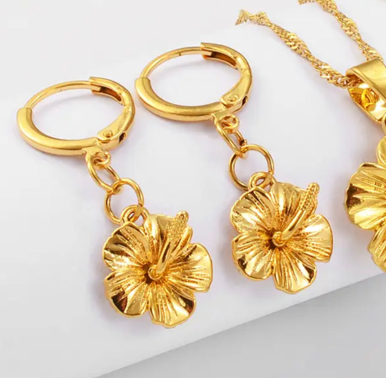 Hibiscus Earrings