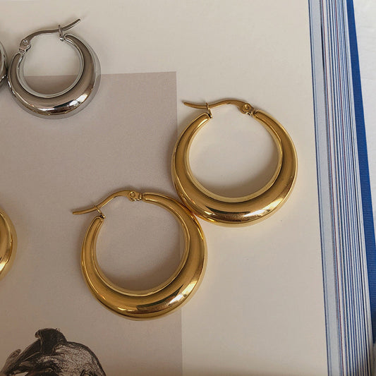 Nyla Hoops